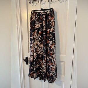 A&F Abercrombie and Fitch Floral maxi skirt size Small